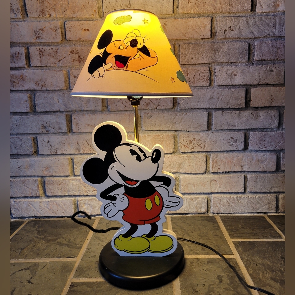 🥳SALE🥳 Disney Mickey Mouse Table Lamp with Cartoon Mickey Mouse Shade 💡